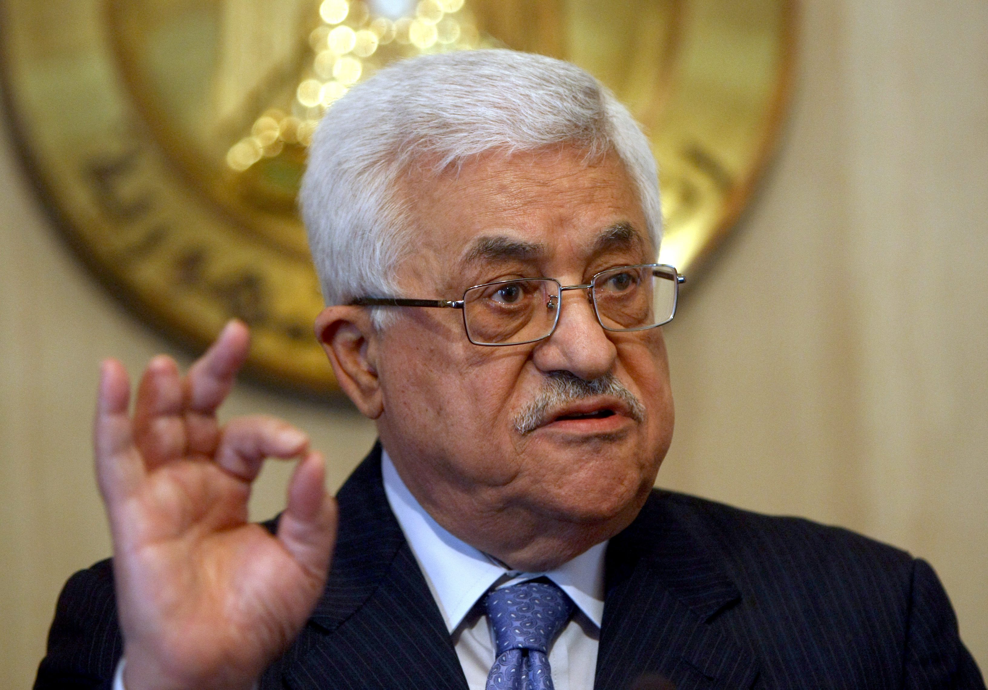 Abbas in una conferenza stampa