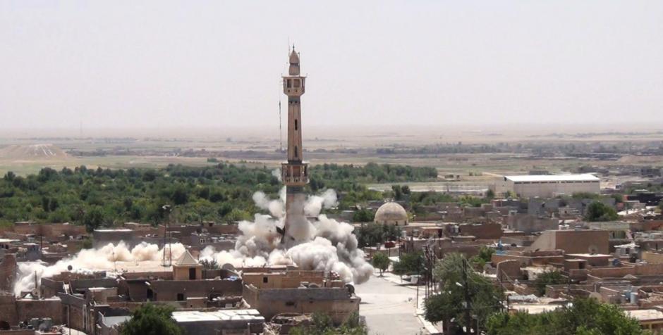 2014-07-10-isis-destroys-iraqi-shrines-01