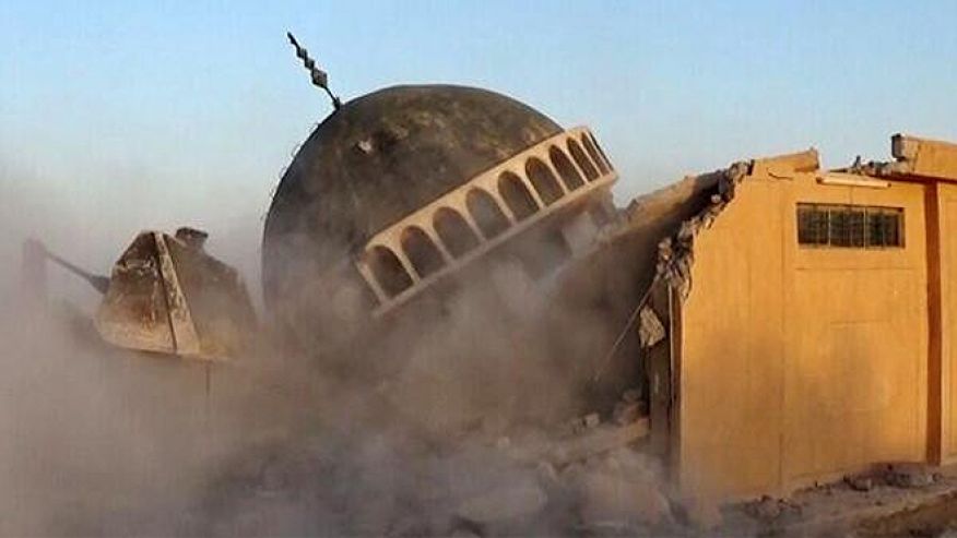 2014-07-10-isis-destroys-iraqi-shrines-03