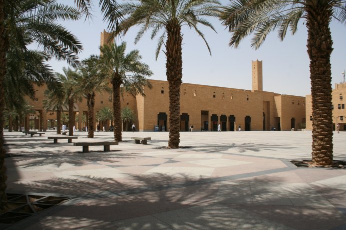 piazza Dira, Riad